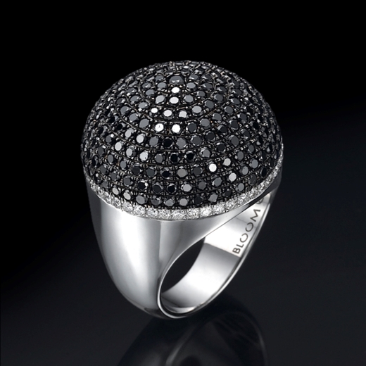 טבעת יהלומים מודולרית עם ראש יהלומים מתחלף, מחיר החל מ-12,000 שח ובהתאם לשיבוץ, להשיג ב- BLOOM תכשיטי יוקרה צלם יחצ