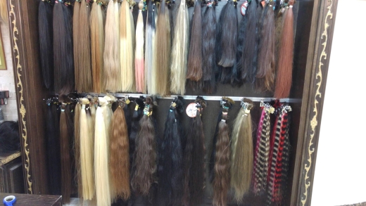 עם השיער של DC HAIR אפשר להיות בטוחים עם השיער של DC HAIR אפשר להיות בטוחים