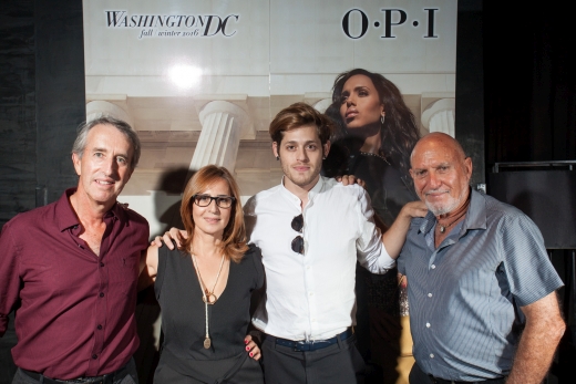 מעצב האופנה אביתר מייאור עם בעלי OPI ישראל באירוע השקה OPI-קולקציית וושינגטון צילום נמרוד ארונוב