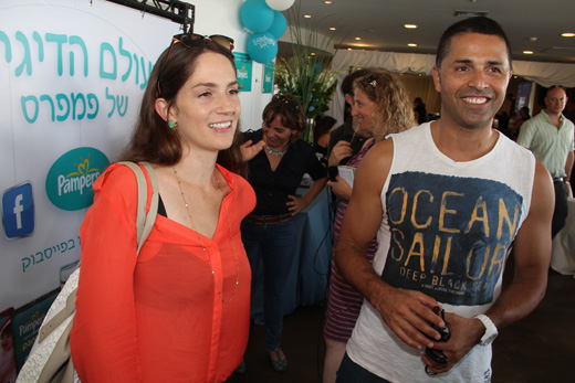 סלבס וילדיהם משתתפים בעולם הדיגיטלי של פמפרס. צילום: אביב גופי סלבס וילדיהם משתתפים בעולם הדיגיטלי של פמפרס. צילום: אביב גופי