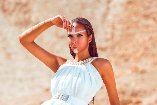 בית הספר לאיפור ומקצועות היופי רוית אסף מציג מראות איפור בהשראת מלכת המדבר