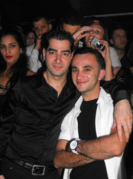 משפחת קמיר בהרכב מלא. צילום: חיים פפארצי.