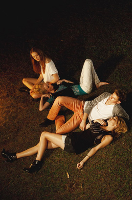 Bershka - רשת אופנה צעירה. צילום: יח"צ חו"ל.