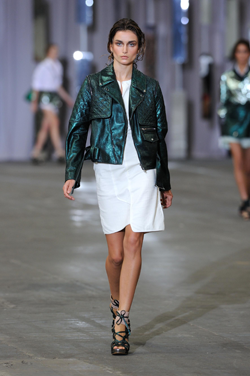 דיזל בלאק גולד בשבוע האופנה בניו יורק אביב-קיץ 2012