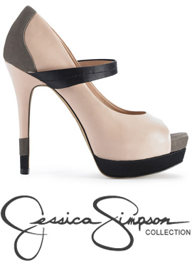 ג’סיקה סימפסון - נעל רומנטית לוולנטיינ’ס דיי. צילום: אפרת אשל.