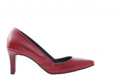 נעלי עקב אדומה, 249, להשיג ברשת קמדן אנד שוז ובאתר www.Camden.co.il, צלם אושרי תורתי