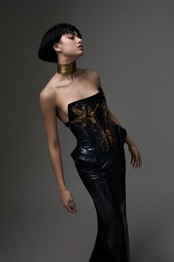  Kim Kassas Couture בקולקציית Walk like an Egyptian